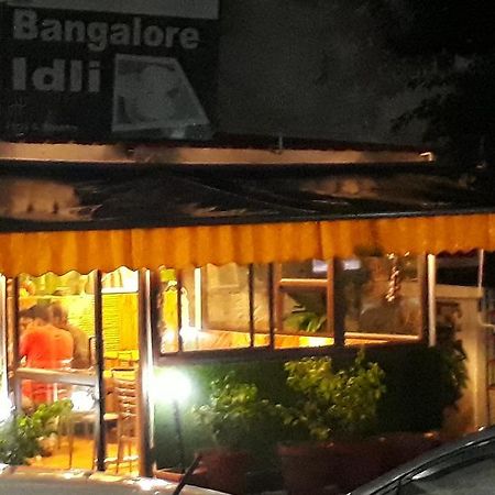 Hotel Sukhsadan Dehradun Eksteriør billede